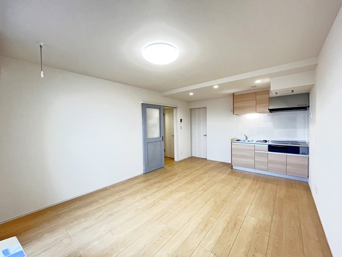 居室 ビファイン泉中央