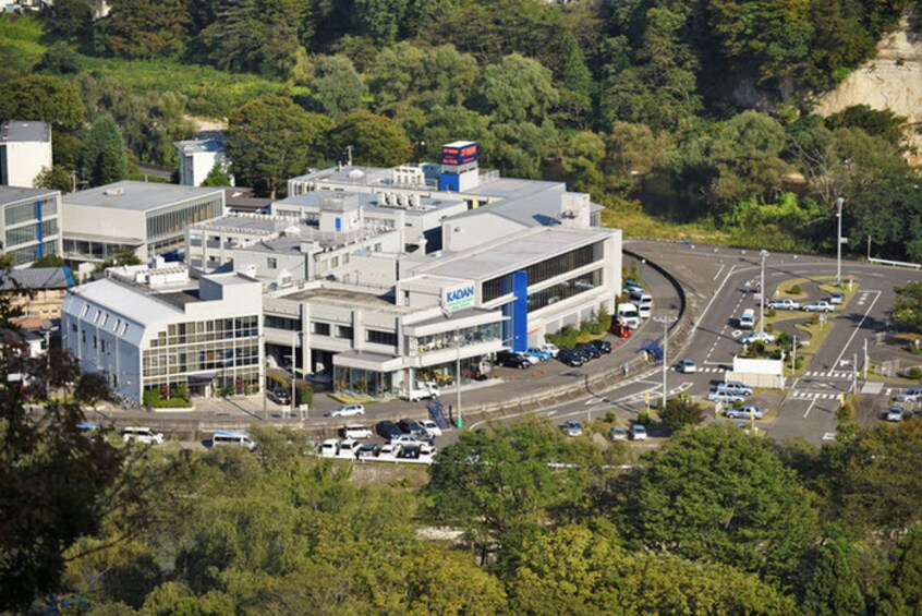 花壇自動車学校(大学/短大/専門学校)まで330m コ－ポ花壇