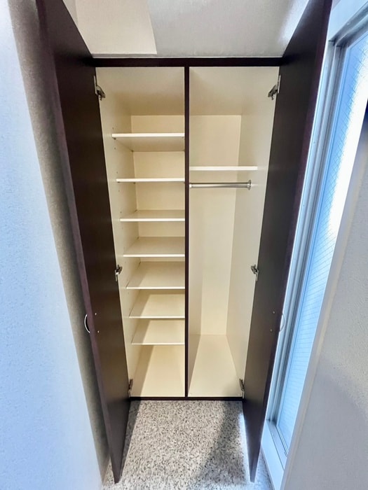 靴箱 ヴィア－レ八幡三丁目