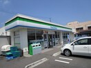 ファミリーマート(コンビニ)まで261m ベルシティ新富