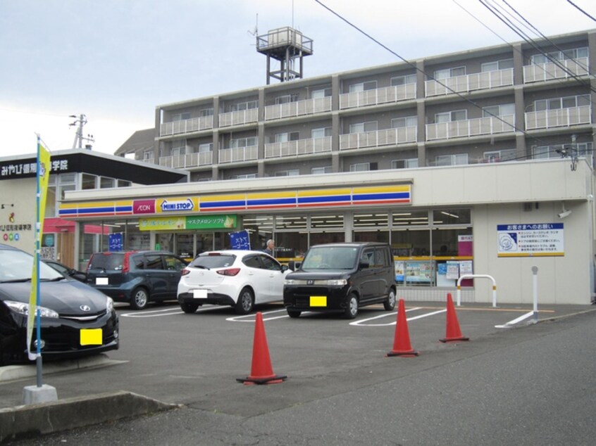 ミニストップ仙台高松二丁目店(コンビニ)まで212m リエス仙台幸町