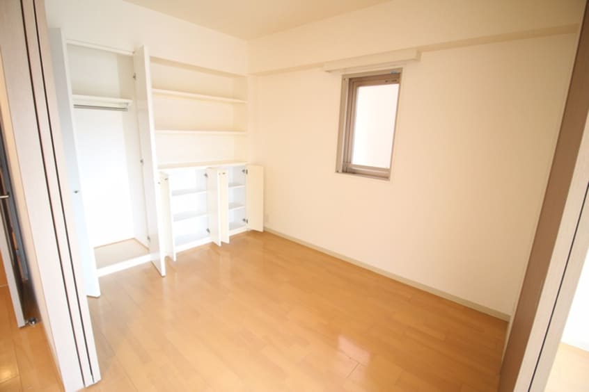 居室 プラウドフラット五橋