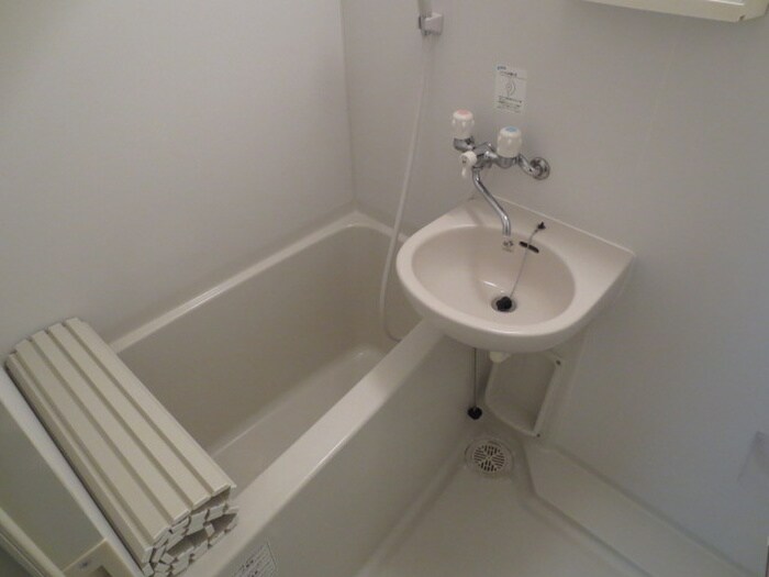 バス／シャワールーム等 プラウドフラット五橋