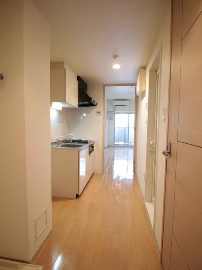廊下 プラウドフラット五橋
