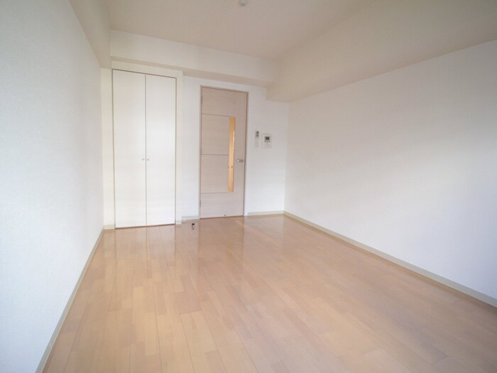 居室 プラウドフラット五橋