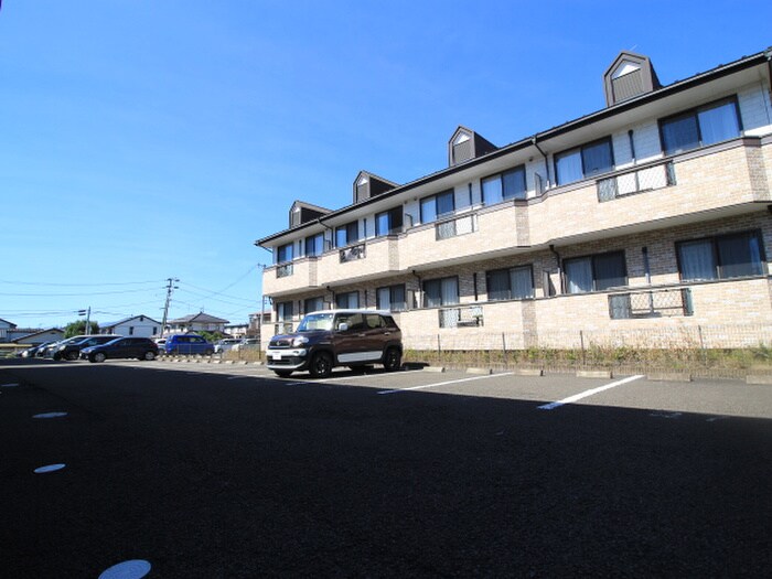 駐車場 エスポワ－ルコマツⅡＢ館