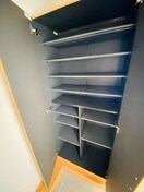 靴箱 エスポワ－ルコマツⅡＢ館