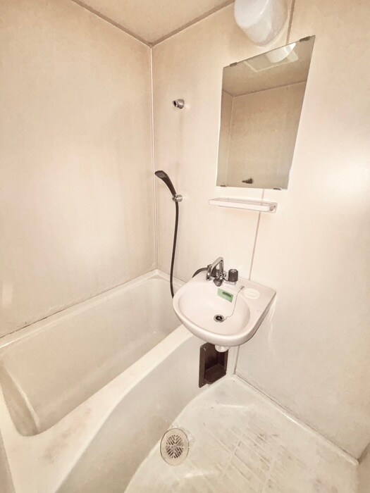 バス／シャワールーム等 ヴィラ－ジュ台原