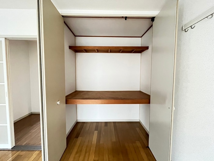 収納 ロイヤルコ－ト