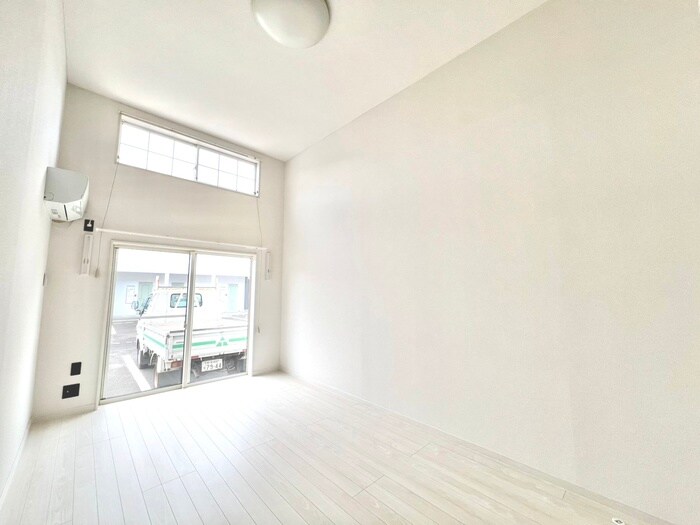 居室 ﾎﾜｲﾄｷｬｯｽﾙ六丁の目ﾋﾞﾚｼﾞB棟