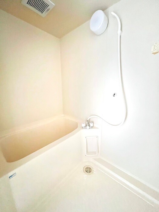 バス／シャワールーム等 ﾎﾜｲﾄｷｬｯｽﾙ六丁の目ﾋﾞﾚｼﾞB棟