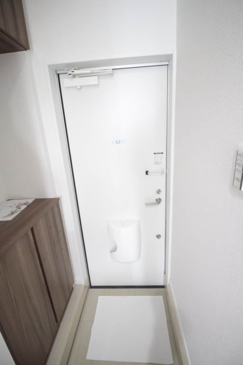 玄関 JB荒井