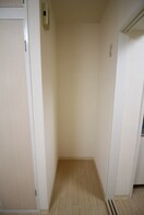 居室 イ－グルハイツ高松　１