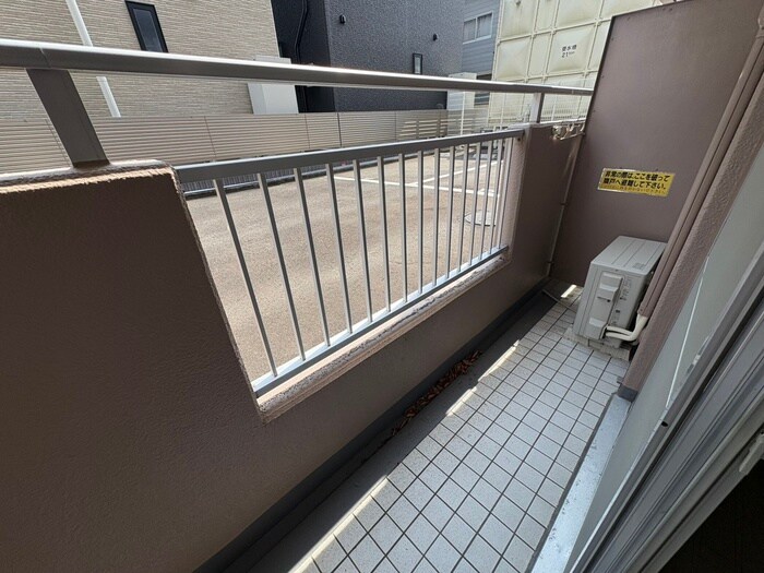 ベランダ・バルコニー イ－グルハイツ高松　１