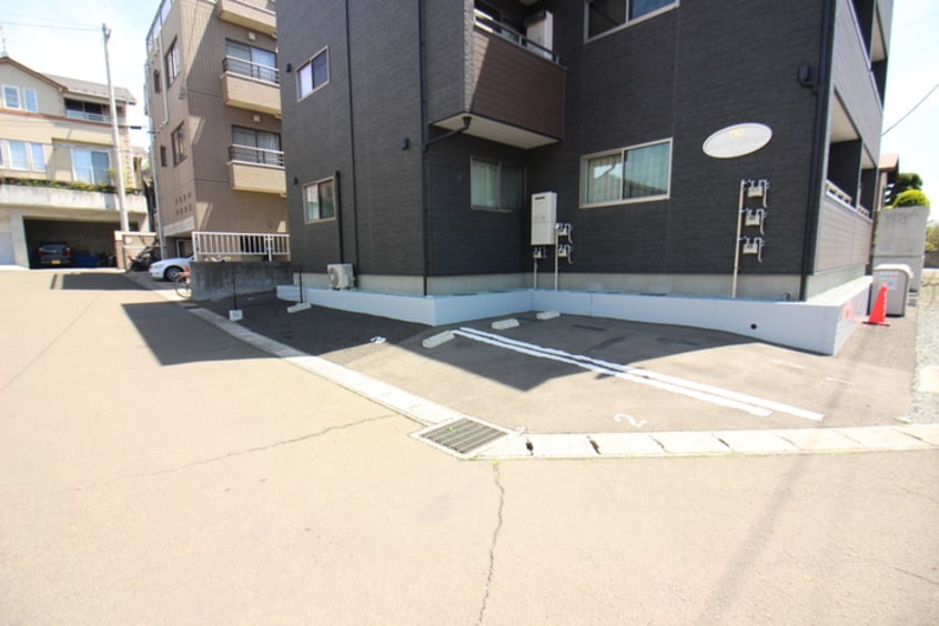 駐車場 ア－リ－スロ－プ