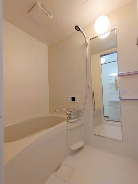 バス／シャワールーム等 ア－リ－スロ－プ