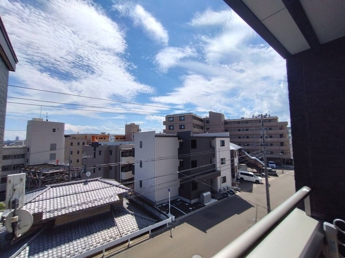 室内からの展望 ア－リ－スロ－プ