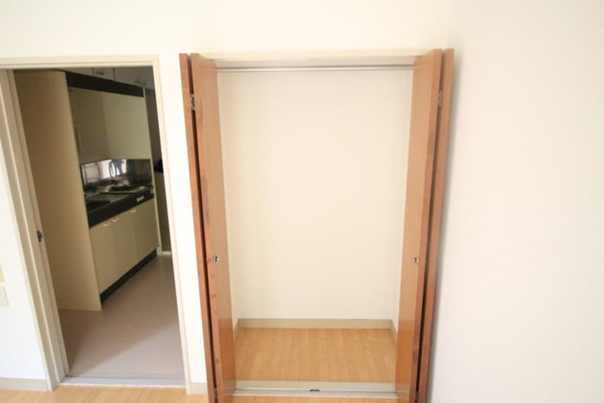 収納 メゾン　ルミエ－ル