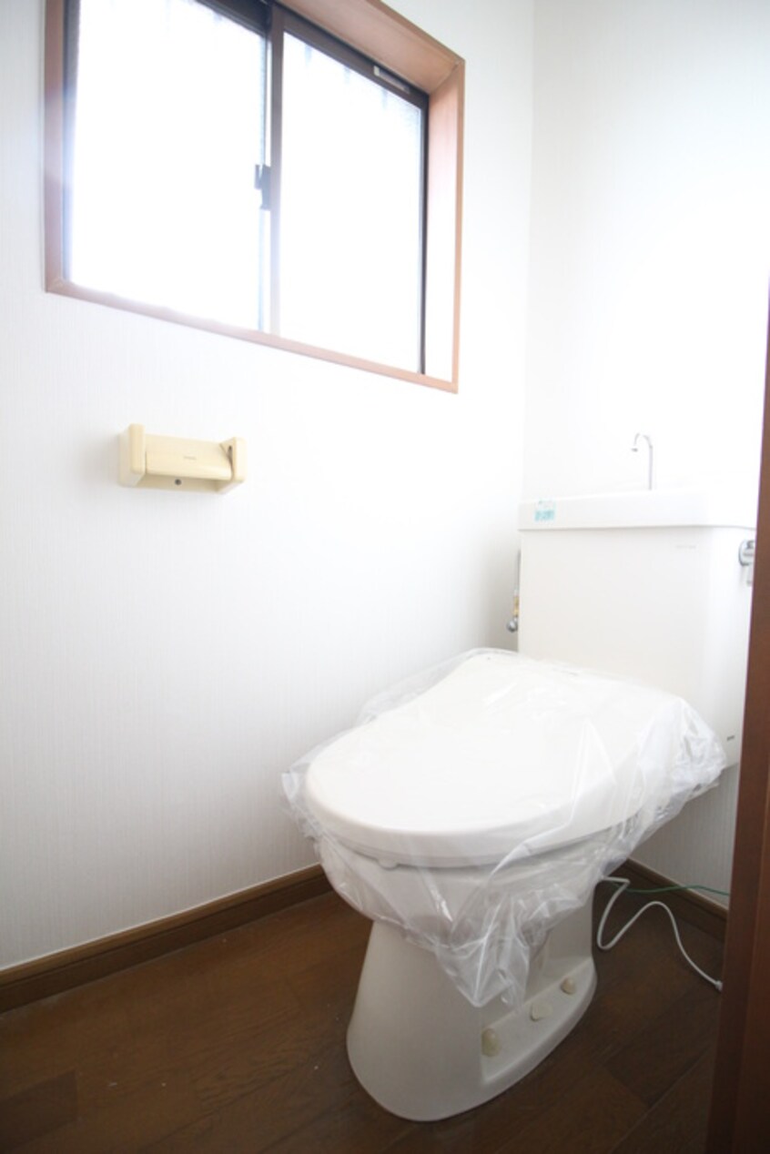 トイレ コ－ポ７０２