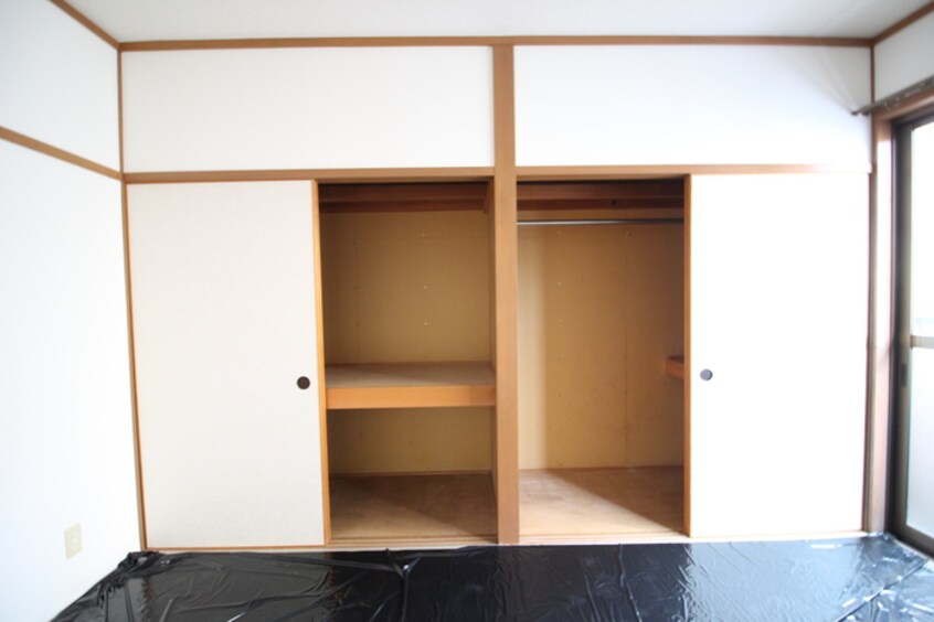 収納 コ－ポ７０２