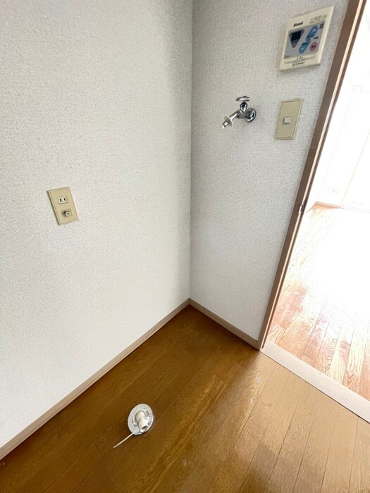 洗濯機置場 クレセント多賀城