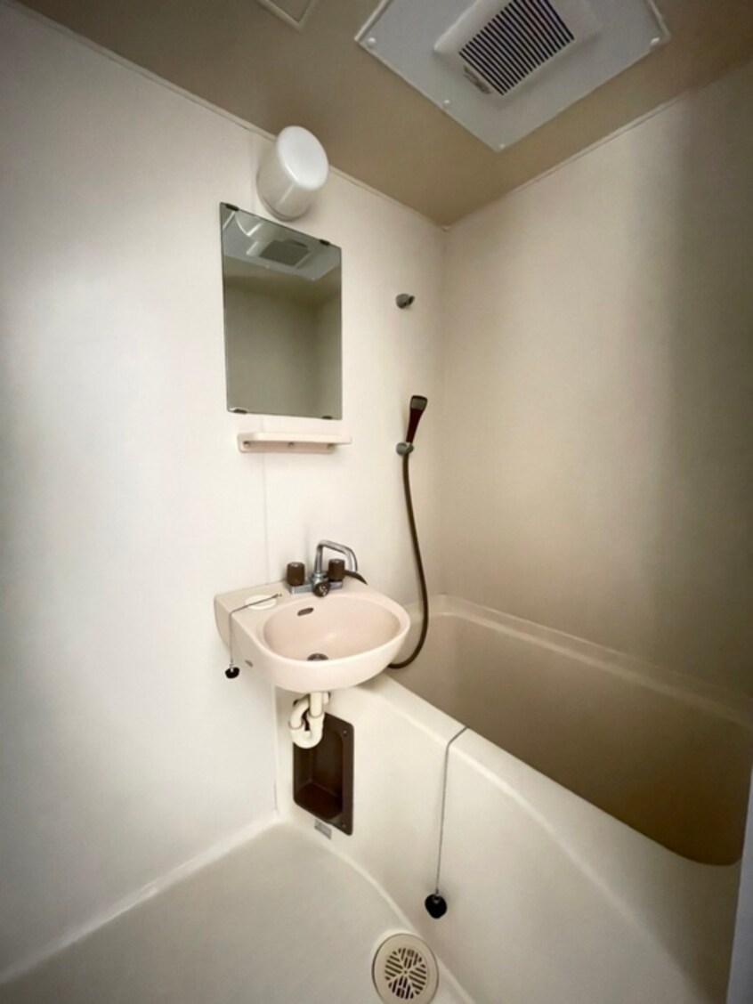 バス／シャワールーム等 クレセント多賀城