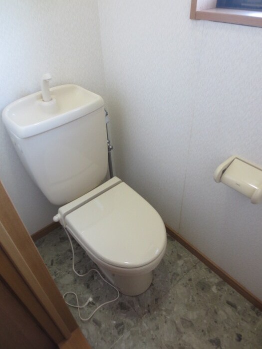 トイレ 小鶴参番館