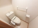 トイレ クレメントＢ