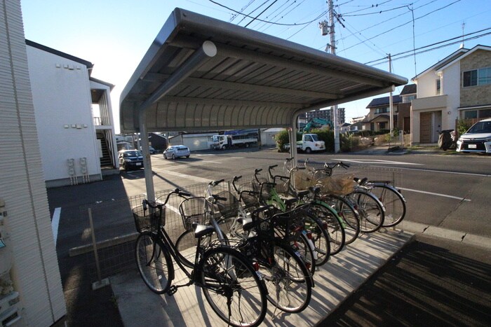 駐輪場 BAUウエスト