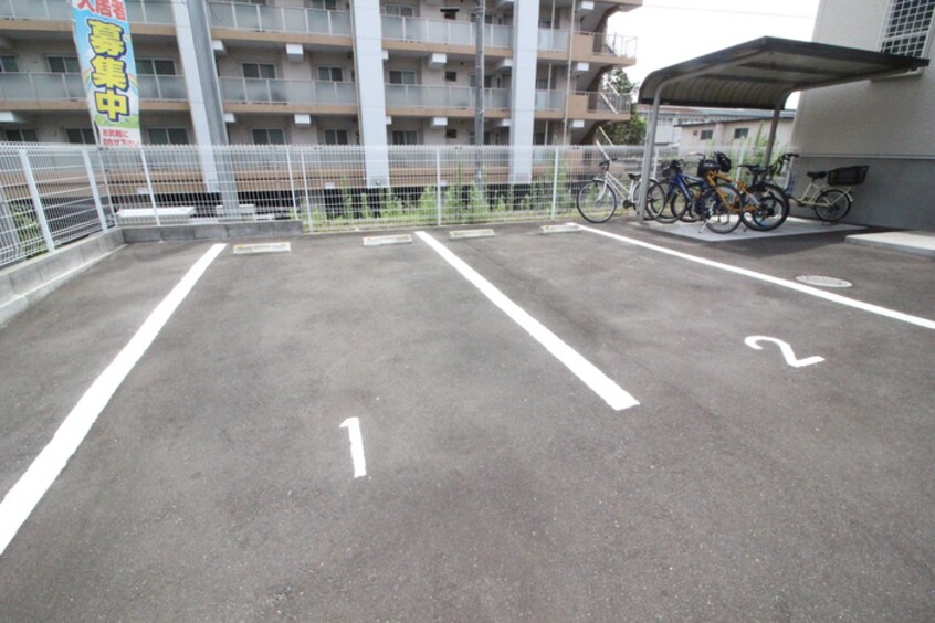 駐車場 グランドメゾン大梶