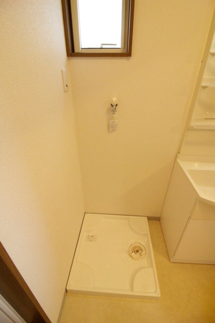 洗濯機置場 グランドヒルズ大梶