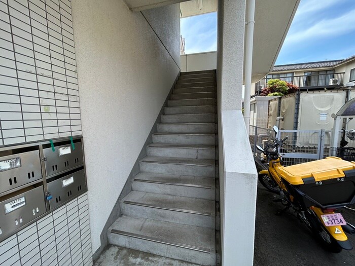 エントランス部分 キャピタル志波町