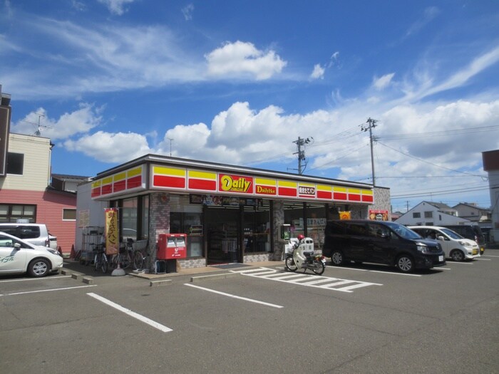 デイリーヤマザキ仙台志波町店(コンビニ)まで280m キャピタル志波町