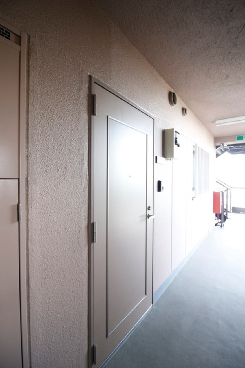 玄関 リリーマンション　２号館