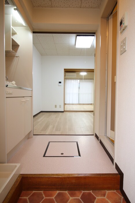 玄関 レジデンス花京院