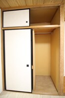 収納 レジデンス花京院