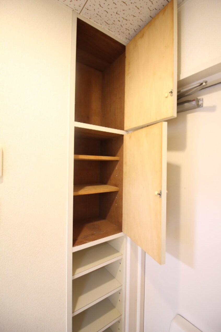 靴箱 レジデンス花京院