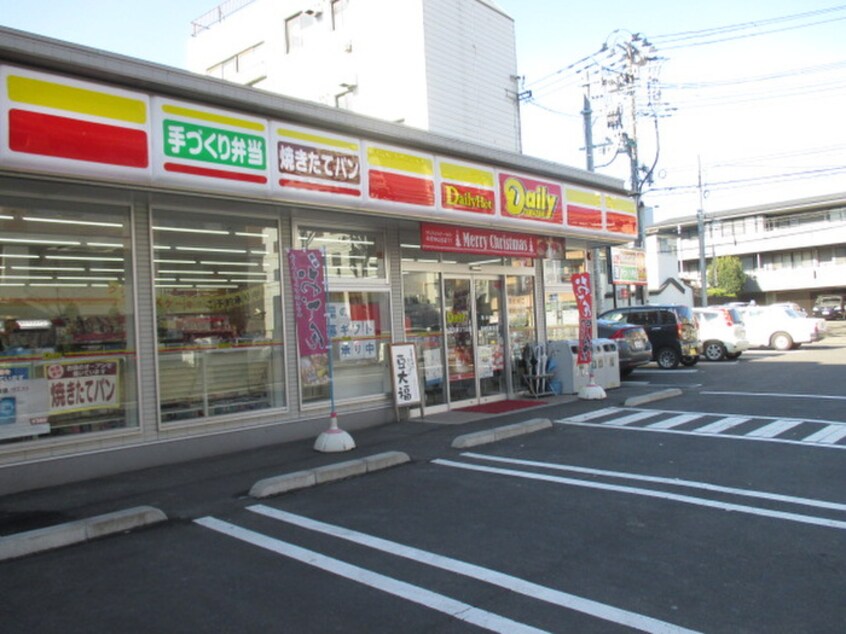 デイリーヤマザキ　仙台花京院2丁目店(コンビニ)まで300m レジデンス花京院