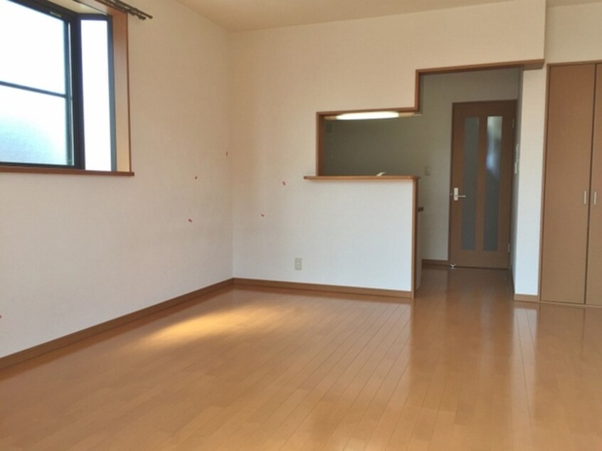 居室 ティ－ブリッジ南吉成