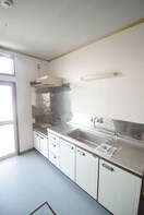 キッチン マリンハイツＢ