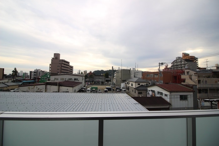 室内からの展望 メルヴェーユ東八番丁
