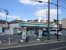 ファミリーマート(コンビニ)まで457m コーポハイブリッジ