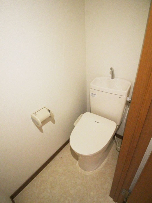 トイレ グラシアスはちまん