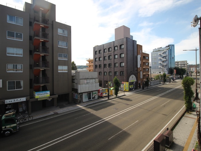 室内からの展望 グラシアスはちまん