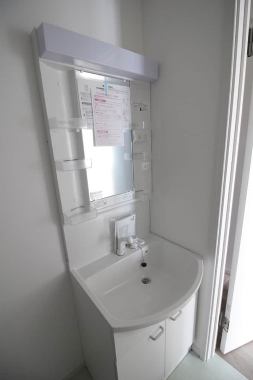 洗面 メリディアンなないろの里参番館