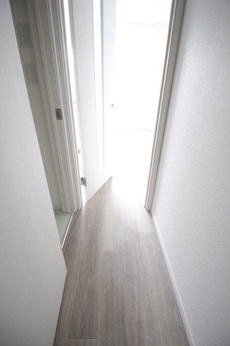 廊下 メリディアンなないろの里参番館