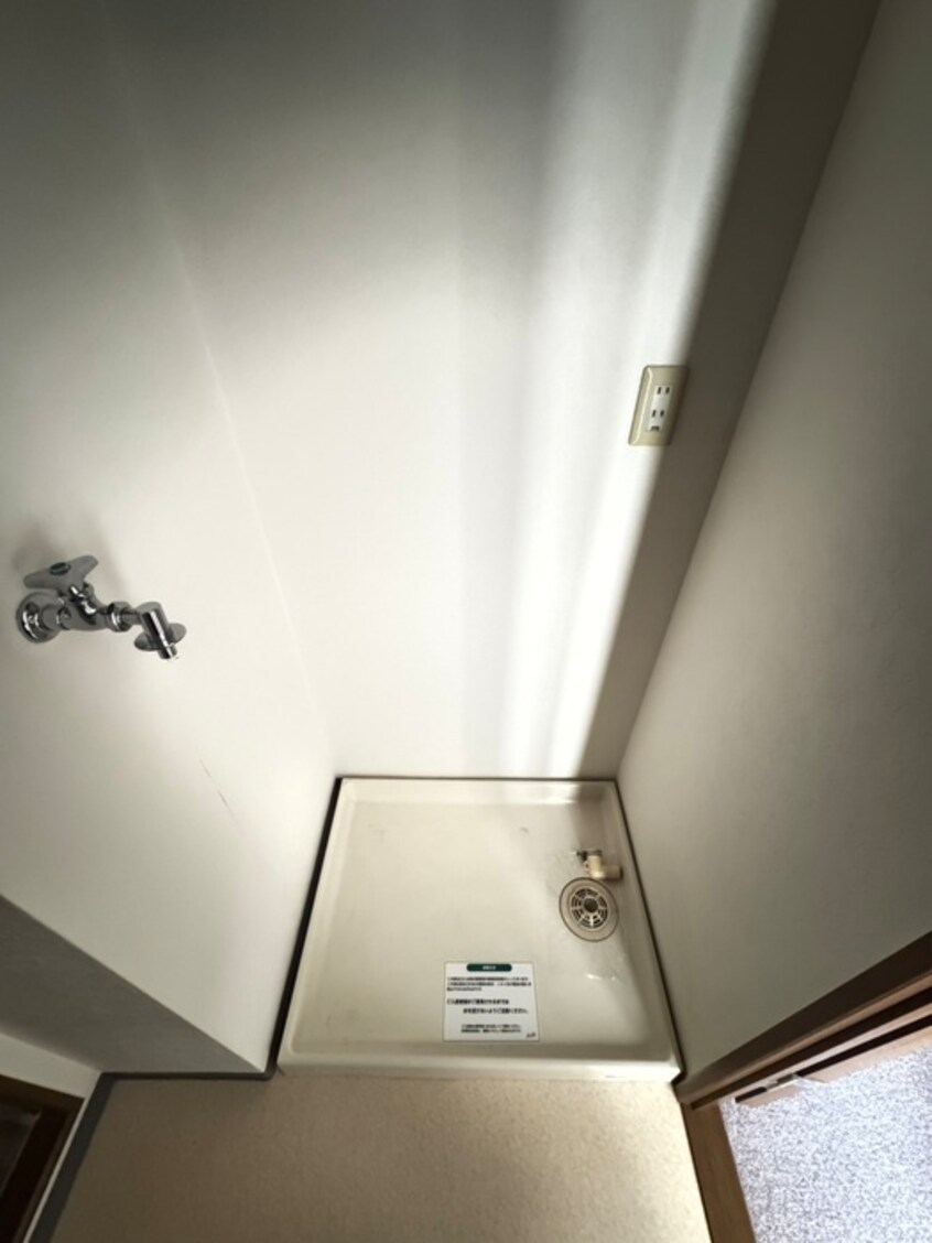 洗濯機置場 ﾀﾞｲｱﾊﾟﾚｽｽﾃ-ｼｮﾝﾌﾟﾗｻﾞ名取(305)