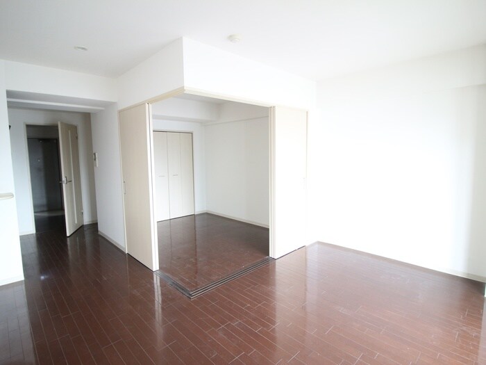 居室 プラウドフラット河原町