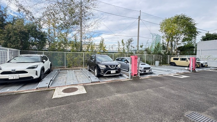 駐車場 プラウドフラット河原町