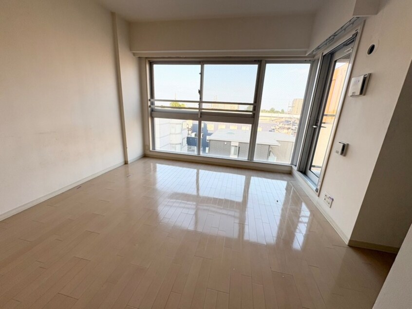 居室 プラウドフラット河原町